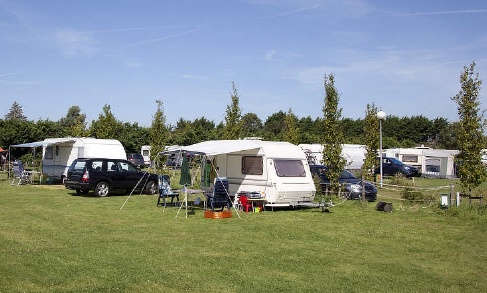 caravan verzekerd op camping