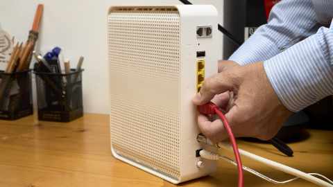 eigen modem aansluiten