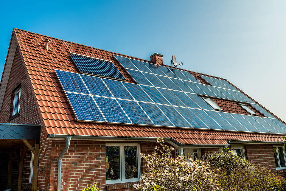 energie terugleveren met zonnepanelen
